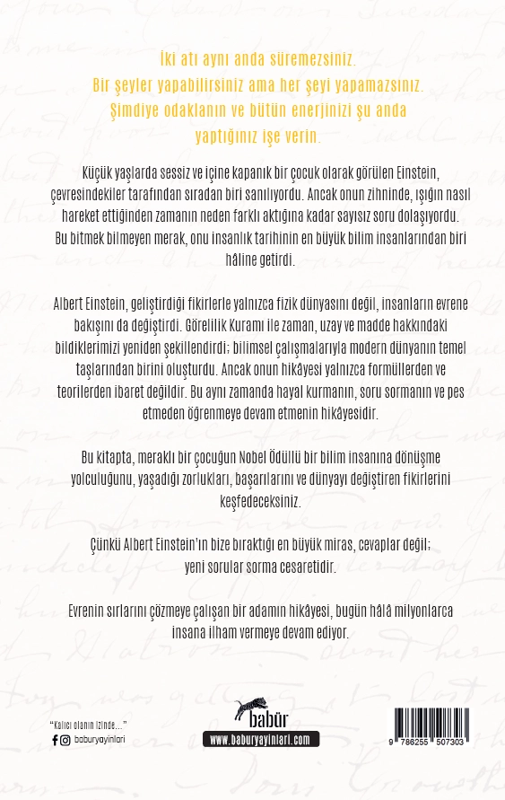 Albert Einstein, İclal Akşamoğlu